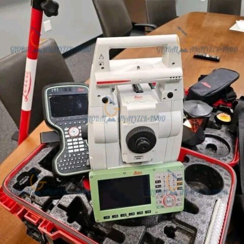 Leica TS16 1" R500 robotic total station front view