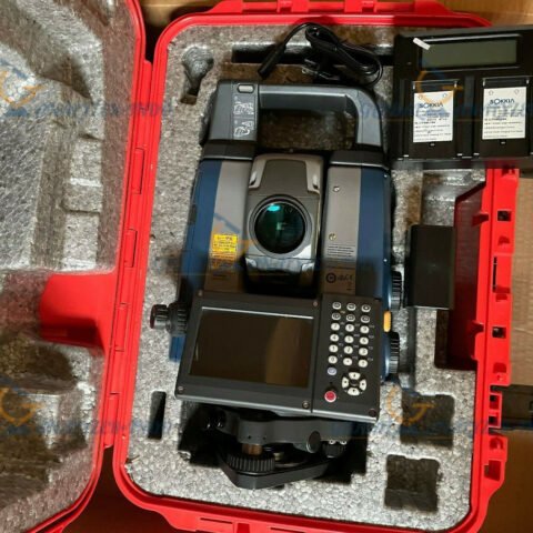 Sokkia IX-1001 robotic total station close-up