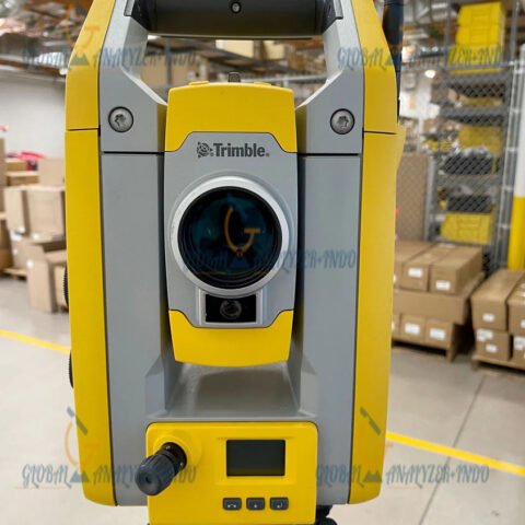 Trimble S5 robotic total station with active tracking