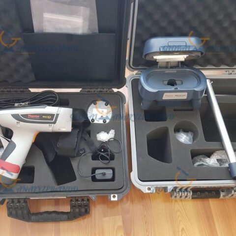 Thermo Scientific Niton XL3t GOLDD+ handheld XRF analyzer close-up