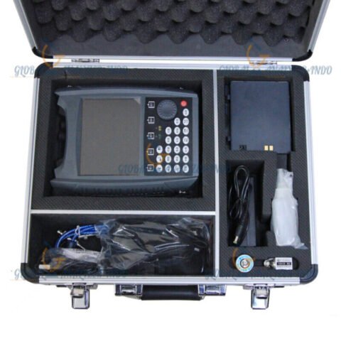 SUB110 Professional Digital Ultrasonic Flaw Detector close-up view