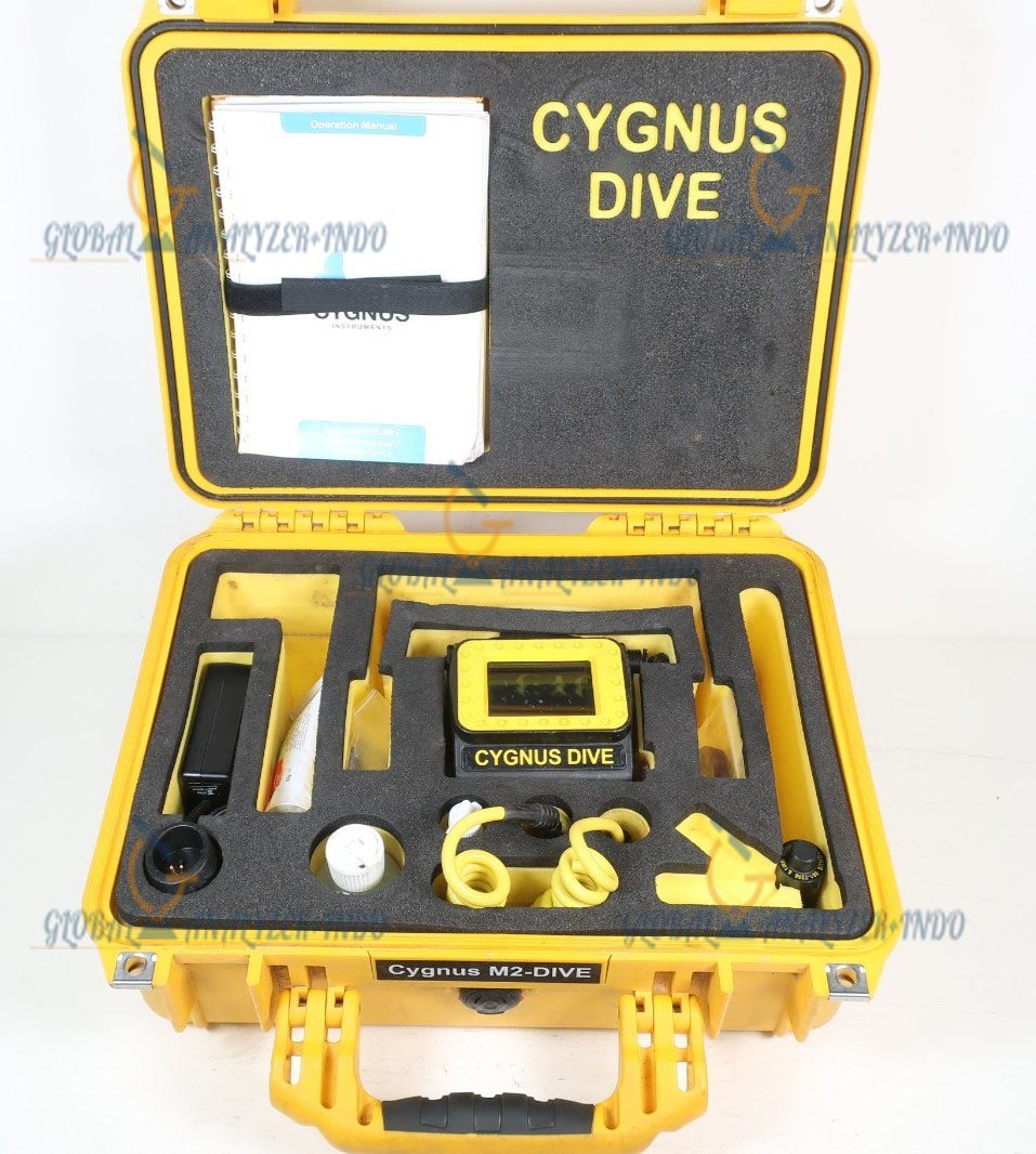 Cygnus DIVE Mk2 underwater ultrasonic thickness gauge with full kit