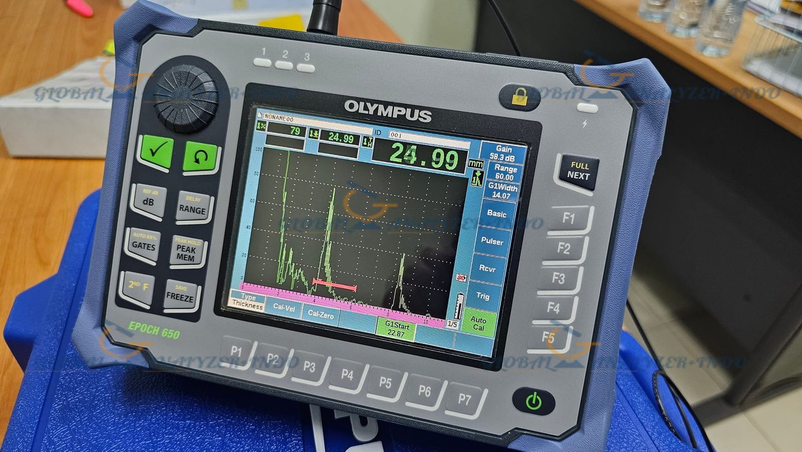 Olympus EPOCH 650 ultrasonic flaw detector with full VGA display