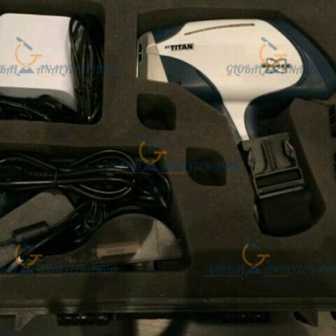Bruker S1 TITAN 600 handheld XRF analyzer front view