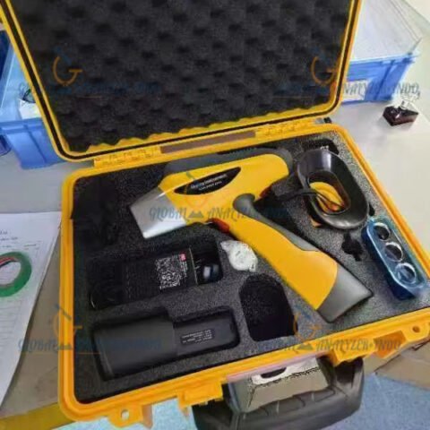 Handheld XRF spectrometer for metal alloy identification similar to Niton XL2