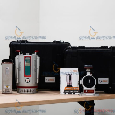 RIEGL VZ-400i Laser Scanner capturing data on a construction site.