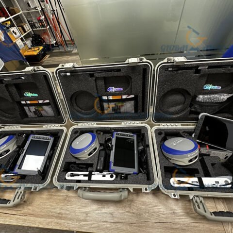 Carlson BRx7 GNSS Receiver for professional surveying