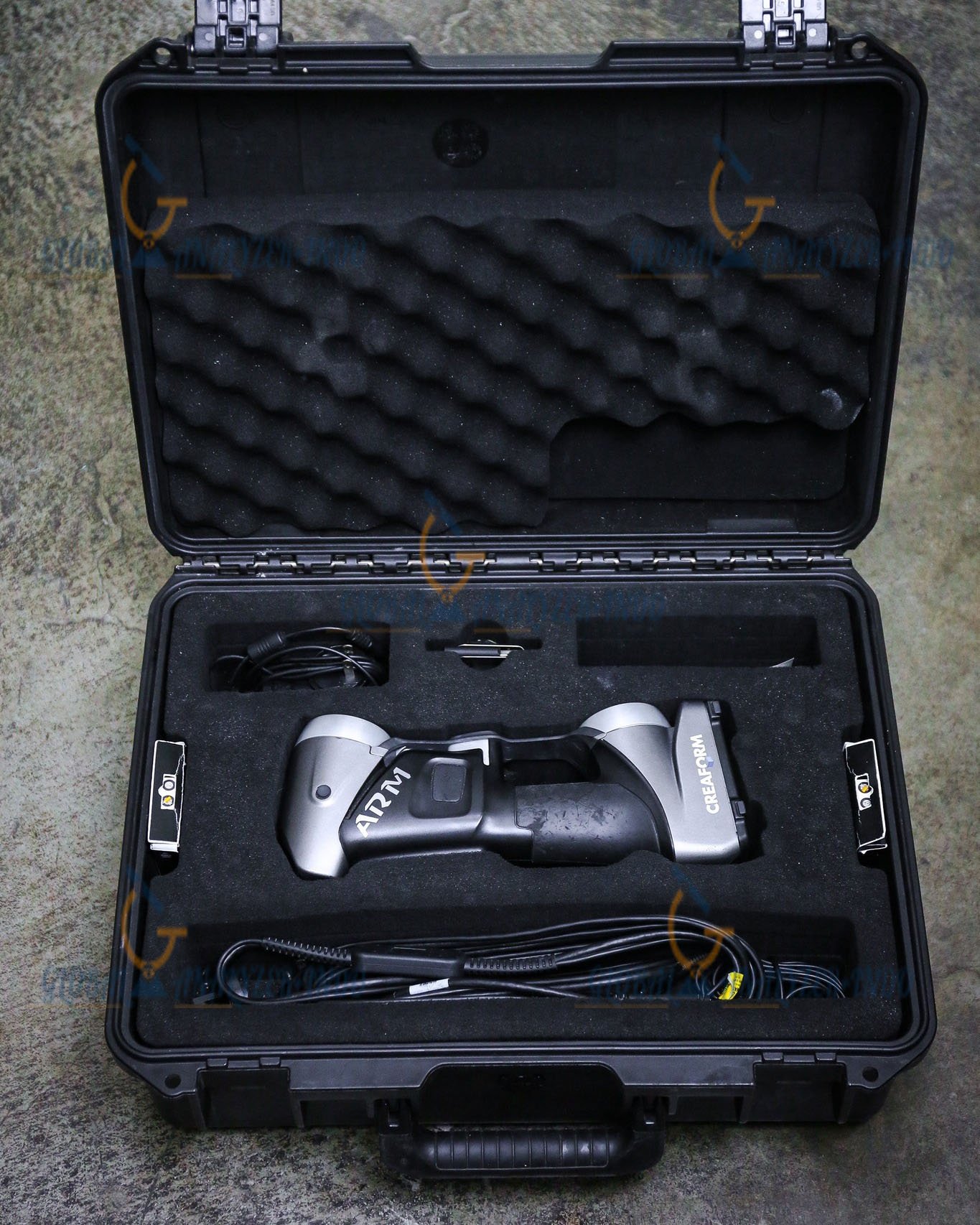 Creaform HandySCAN 700 scanning a large industrial assembly