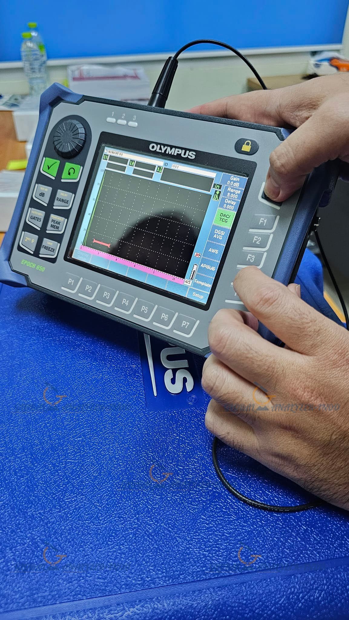 Olympus EPOCH 650 Ultrasonic Flaw Detector - Image 3
