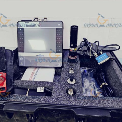 AMS 2140 Machinery Health Analyzer in field operation