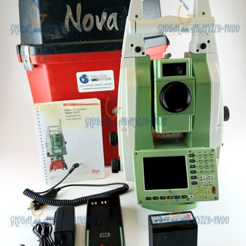 Leica TS30 0.5 arc-second R1000 robotic total station