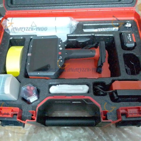 Hilti PS 300 Ferroscan system scanning concrete slab for rebar detection