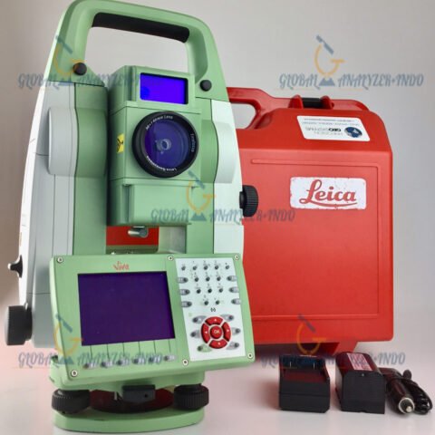 Leica Viva TS15 Imaging Total Station close-up view